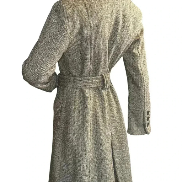 Donnybrook Trench Coat Size Small. - Picture 8 of 14